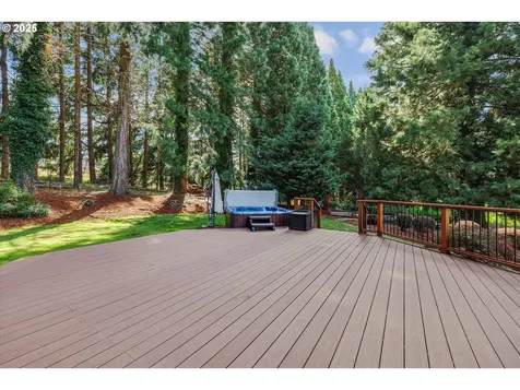 17699 S Holly Lane Oregon City OR 97045