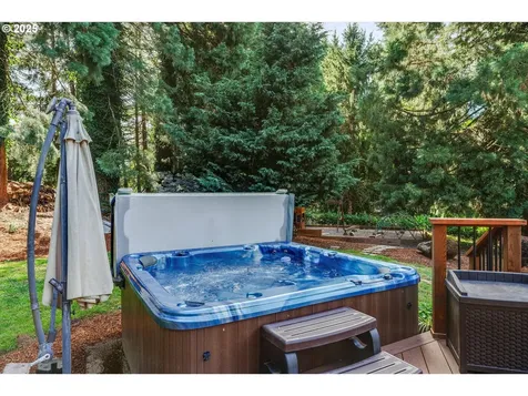 17699 S Holly Lane Oregon City OR 97045