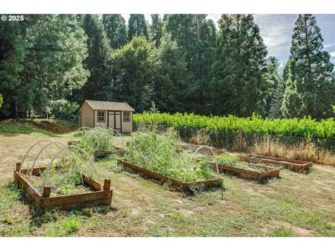17699 S Holly Lane Oregon City OR 97045