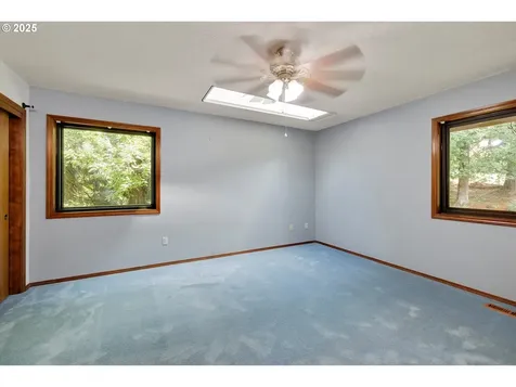 17699 S Holly Lane Oregon City OR 97045