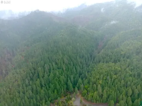 1802 Waters Creek Road Wilderville OR 97543
