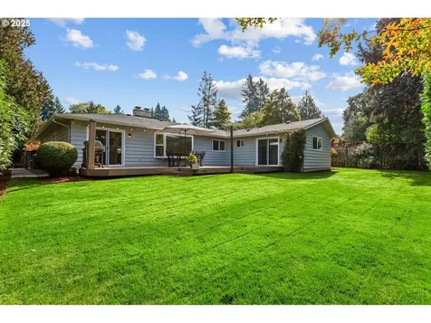7565 SW 82nd Avenue Portland OR 97223