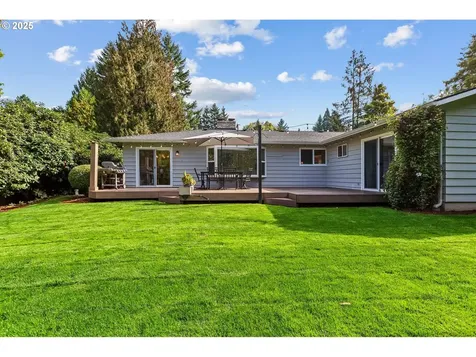 7565 SW 82nd Avenue Portland OR 97223