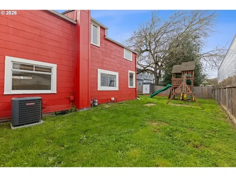 4805 NE 110th Avenue Portland OR 97220