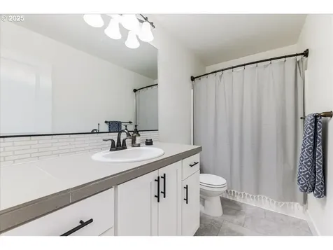 10257 NW 292nd Avenue North Plains OR 97133