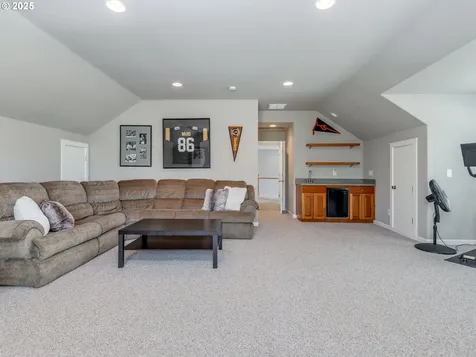 17761 S Joanne Lane Oregon City OR 97045