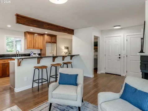 850 NE 179th Avenue Portland OR 97230