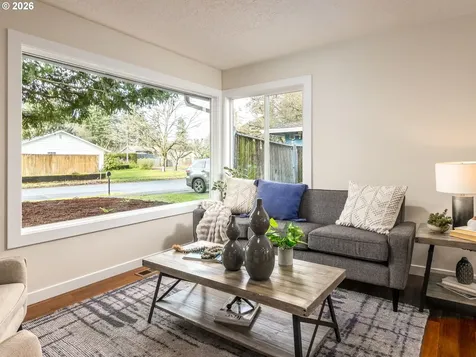 850 NE 179th Avenue Portland OR 97230