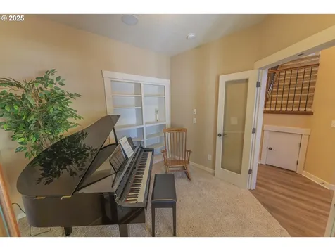 5713 NE 62nd Circle Vancouver WA 98661