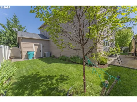 5713 NE 62nd Circle Vancouver WA 98661