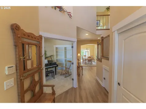 5713 NE 62nd Circle Vancouver WA 98661