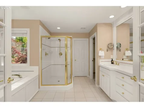 2358 NW Woodrose Drive Portland OR 97229