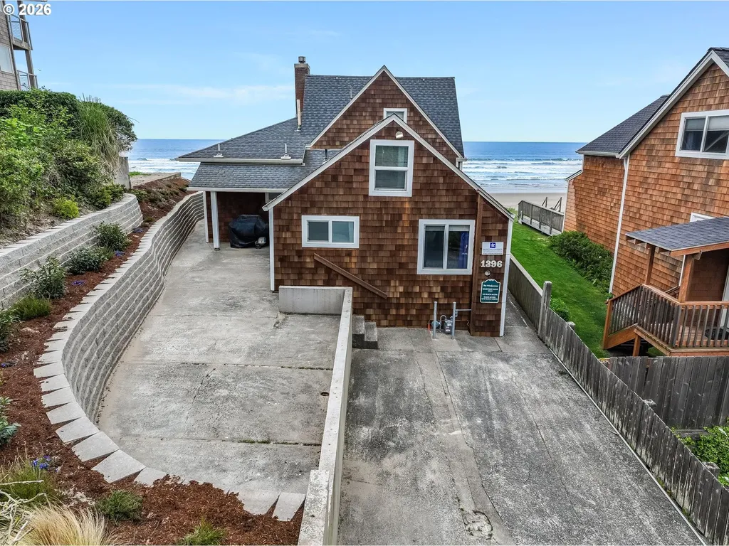 1396 Pacific Avenue Cannon Beach OR 97110