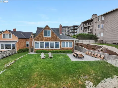 1396 Pacific Avenue Cannon Beach OR 97110