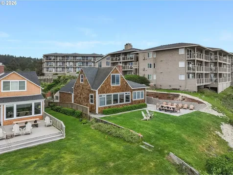 1396 Pacific Avenue Cannon Beach OR 97110