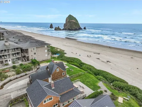 1396 Pacific Avenue Cannon Beach OR 97110