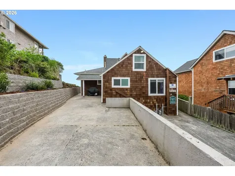 1396 Pacific Avenue Cannon Beach OR 97110