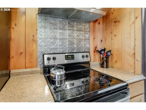 1396 Pacific Avenue Cannon Beach OR 97110