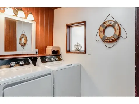 1396 Pacific Avenue Cannon Beach OR 97110