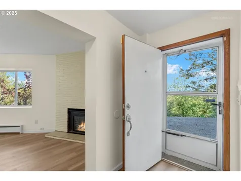 3020 SW 12th Avenue Portland OR 97239