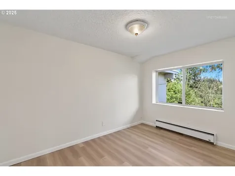 3020 SW 12th Avenue Portland OR 97239