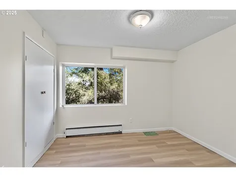 3020 SW 12th Avenue Portland OR 97239