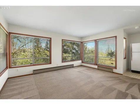 3020 SW 12th Avenue Portland OR 97239