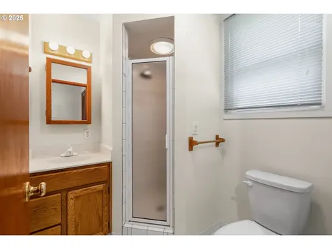 3020 SW 12th Avenue Portland OR 97239