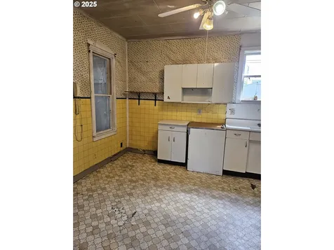 322 NW 2nd Street Goldendale WA 98620