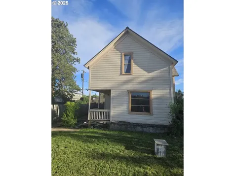 322 NW 2nd Street Goldendale WA 98620