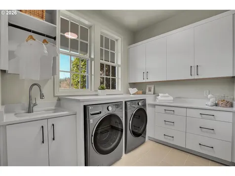 13467 NW Countryview Way Portland OR 97229