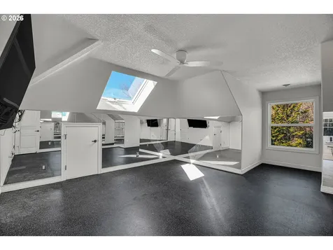 13467 NW Countryview Way Portland OR 97229