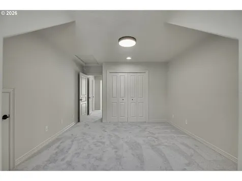 13467 NW Countryview Way Portland OR 97229