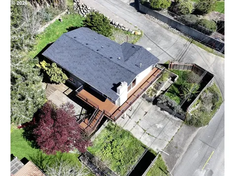 1214 Ransom Avenue Brookings OR 97415