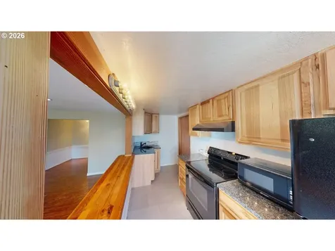 1214 Ransom Avenue Brookings OR 97415