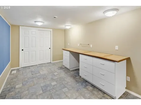 2030 Leslies Way West Linn OR 97068