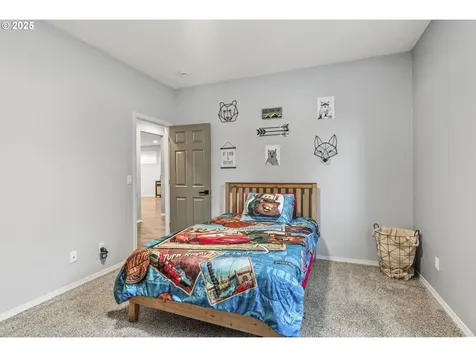1783 Lewis River Road Woodland WA 98674