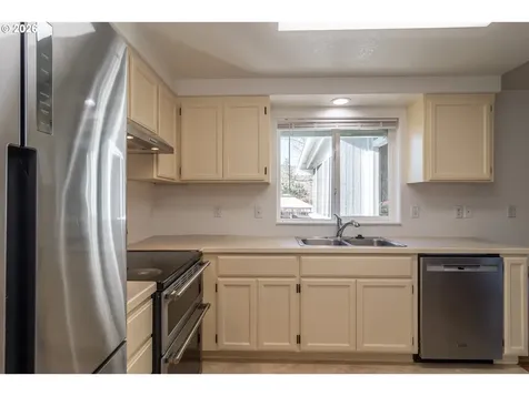 4216 Stella Street Roseburg OR 97471