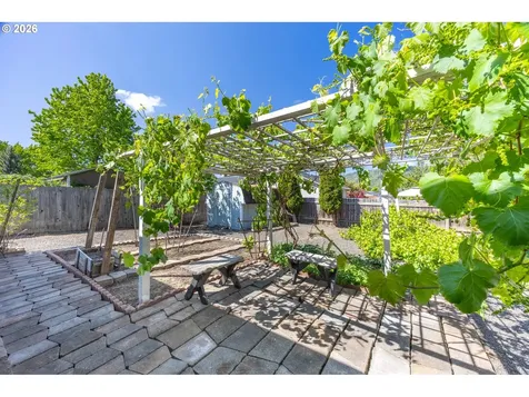 4216 Stella Street Roseburg OR 97471