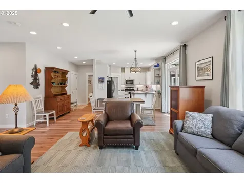 219 W Christy Court Yacolt WA 98675