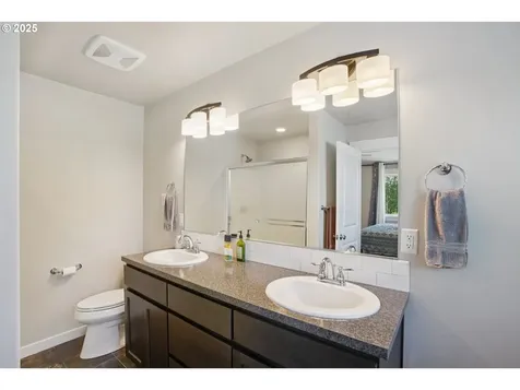 219 W Christy Court Yacolt WA 98675