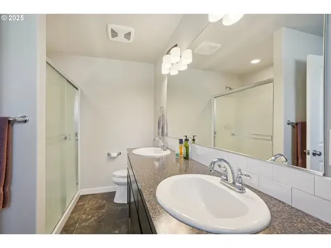 219 W Christy Court Yacolt WA 98675