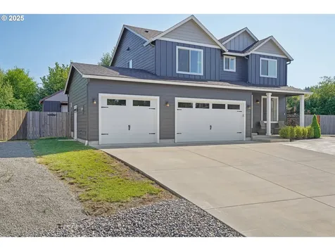 219 W Christy Court Yacolt WA 98675