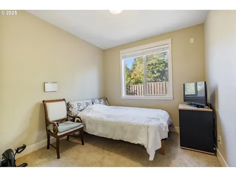 14071 SW Alpine Crest Way Portland OR 97224