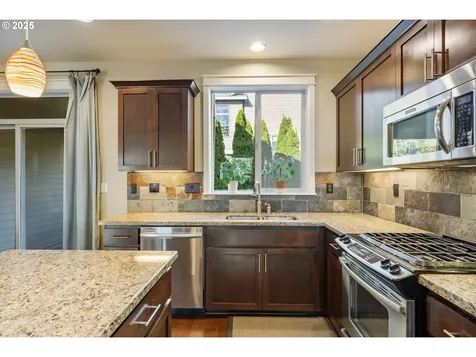 14071 SW Alpine Crest Way Portland OR 97224