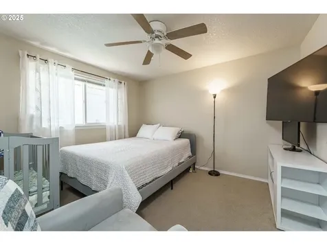9009 NE Lewis Drive Vancouver WA 98662