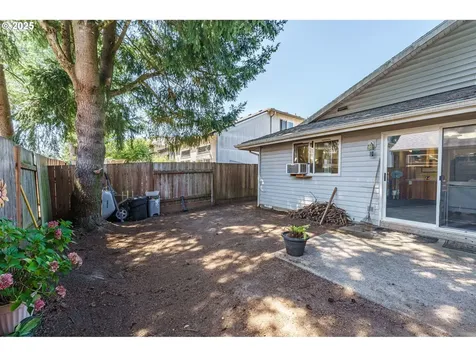 9009 NE Lewis Drive Vancouver WA 98662