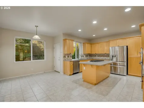 3637 NW Lansbrook Terrace Portland OR 97229