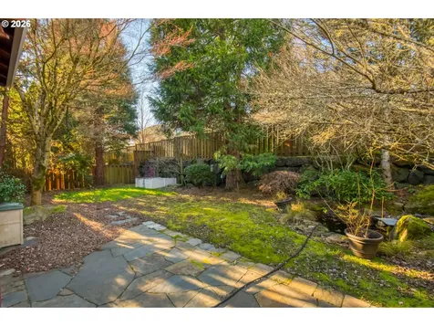 3637 NW Lansbrook Terrace Portland OR 97229