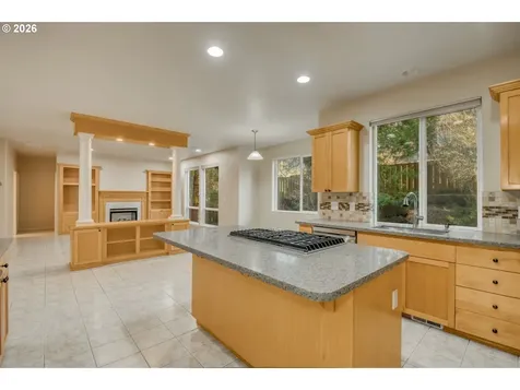 3637 NW Lansbrook Terrace Portland OR 97229
